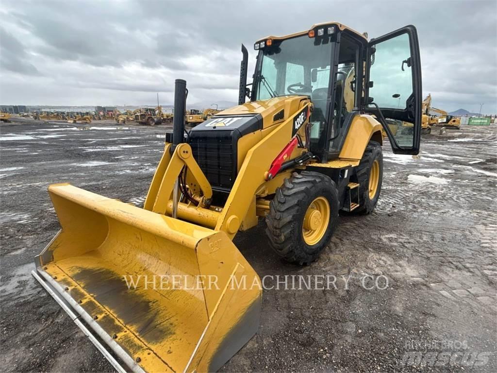CAT 420F2 THAS Retrocargadoras