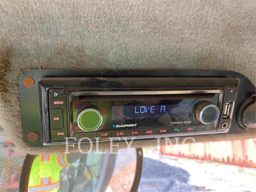 CAT 420F2IT Retrocargadoras