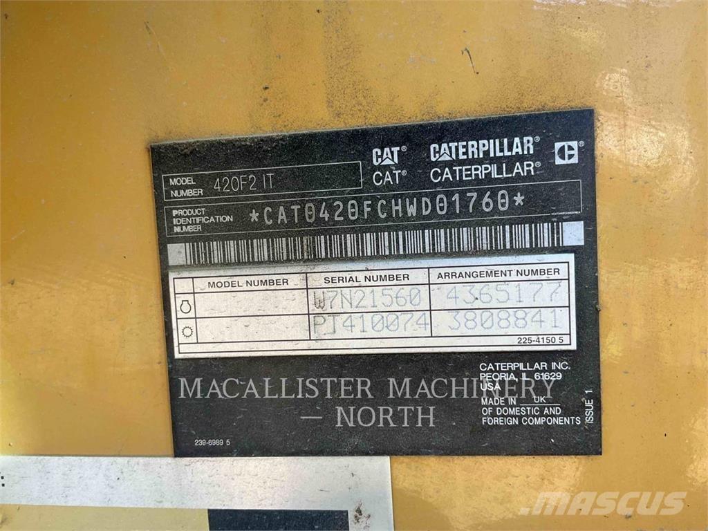 CAT 420F2IT Retrocargadoras