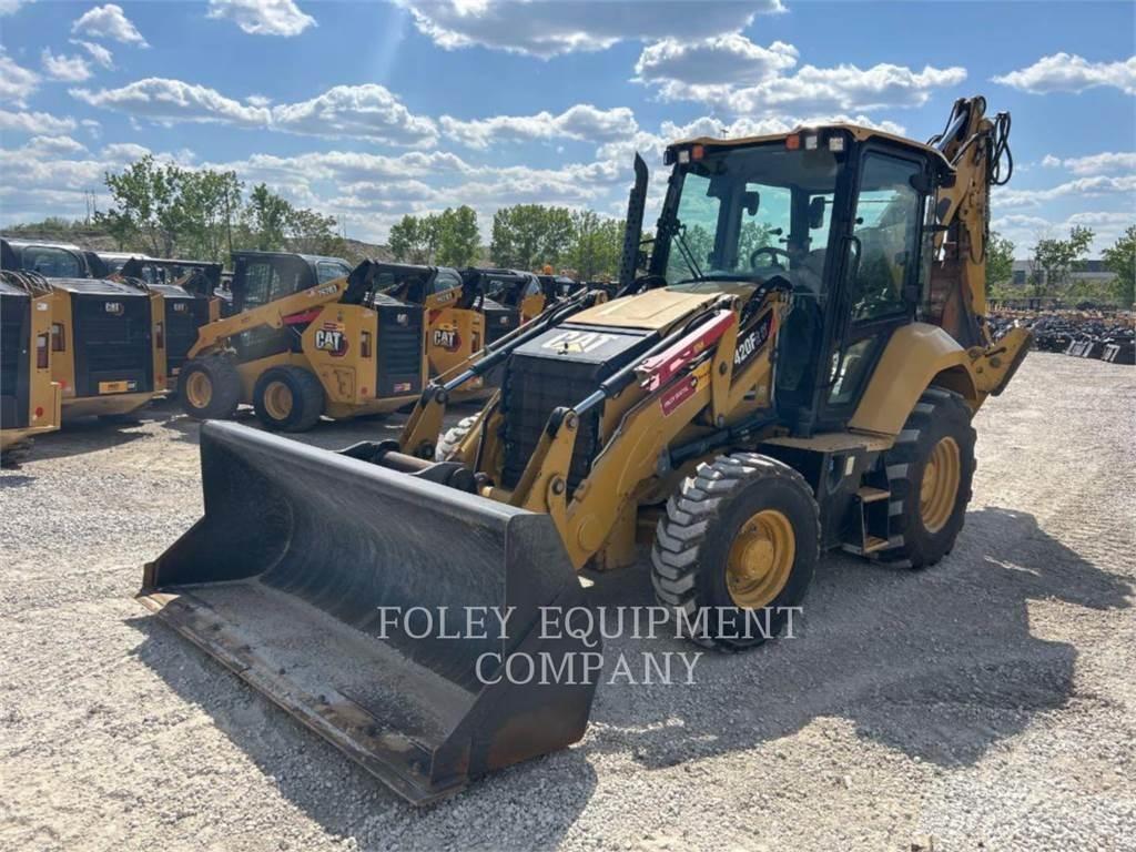 CAT 420F2IT Retrocargadoras