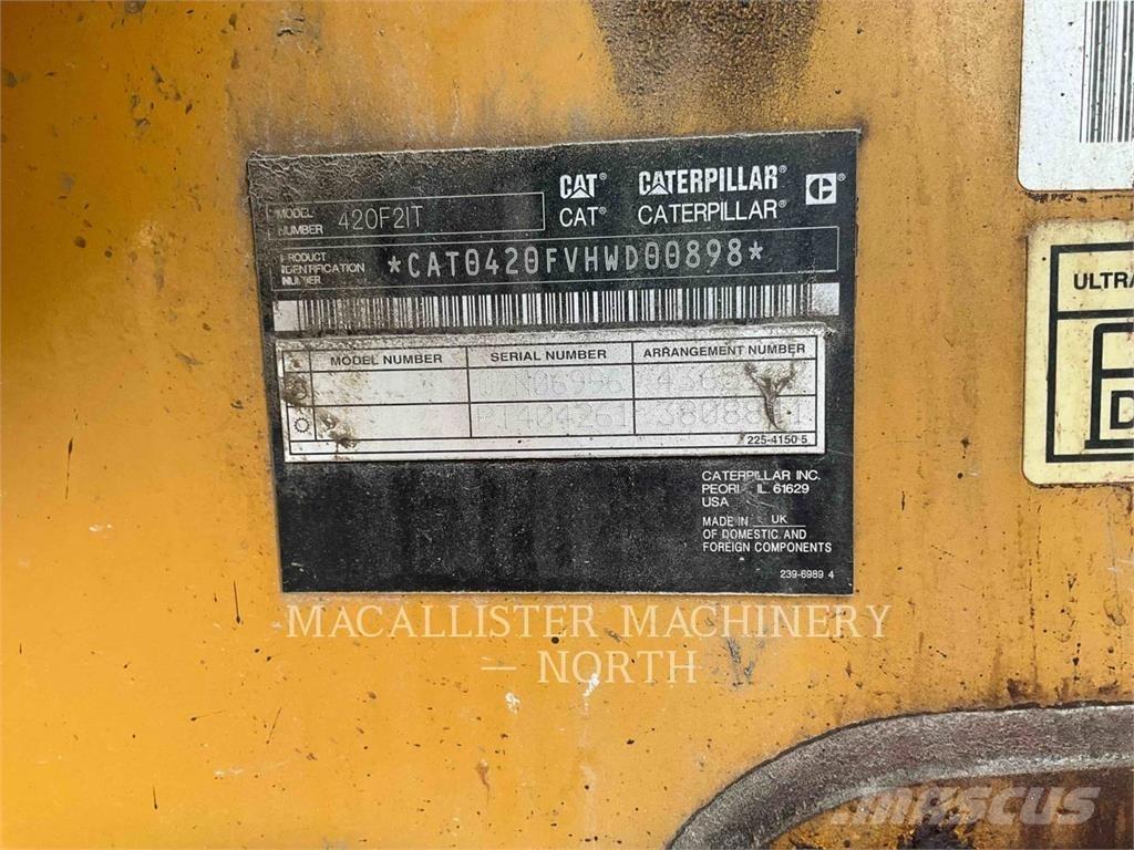 CAT 420F2IT APR Retrocargadoras