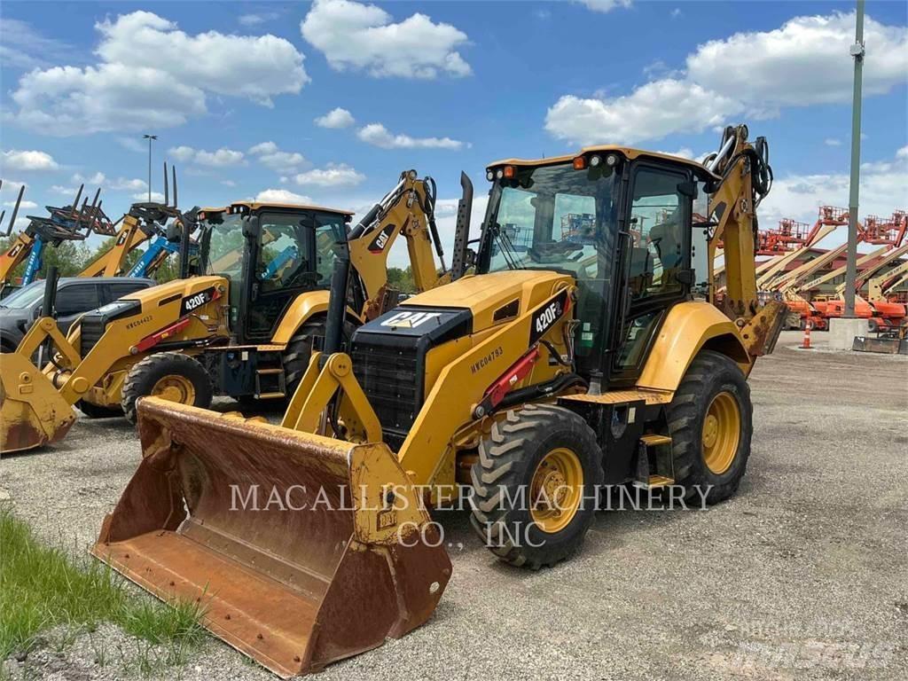 CAT 420F2ST Retrocargadoras
