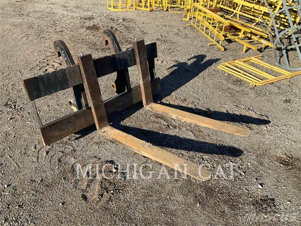 CAT 420FIT A Retrocargadoras