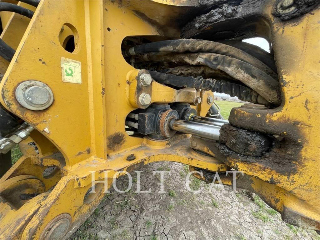 CAT 420FST Retrocargadoras