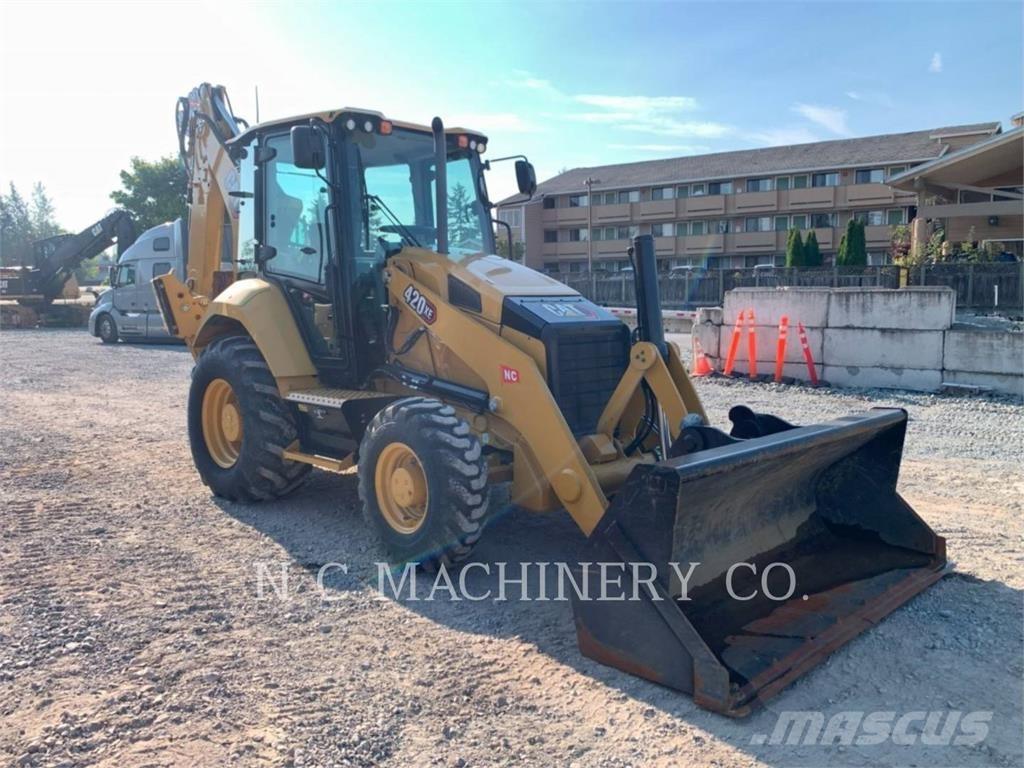 CAT 420XE Retrocargadoras