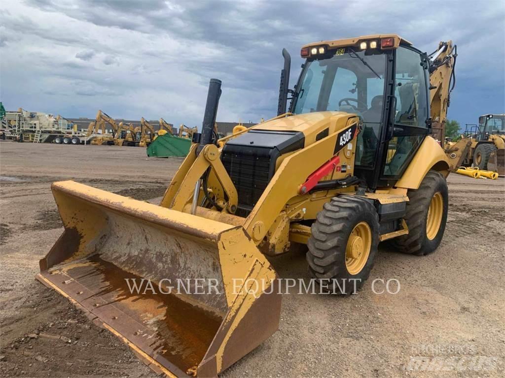 CAT 430F 4WD Retrocargadoras