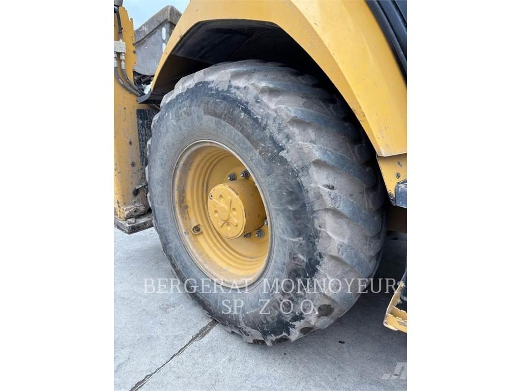 CAT 432 Retrocargadoras