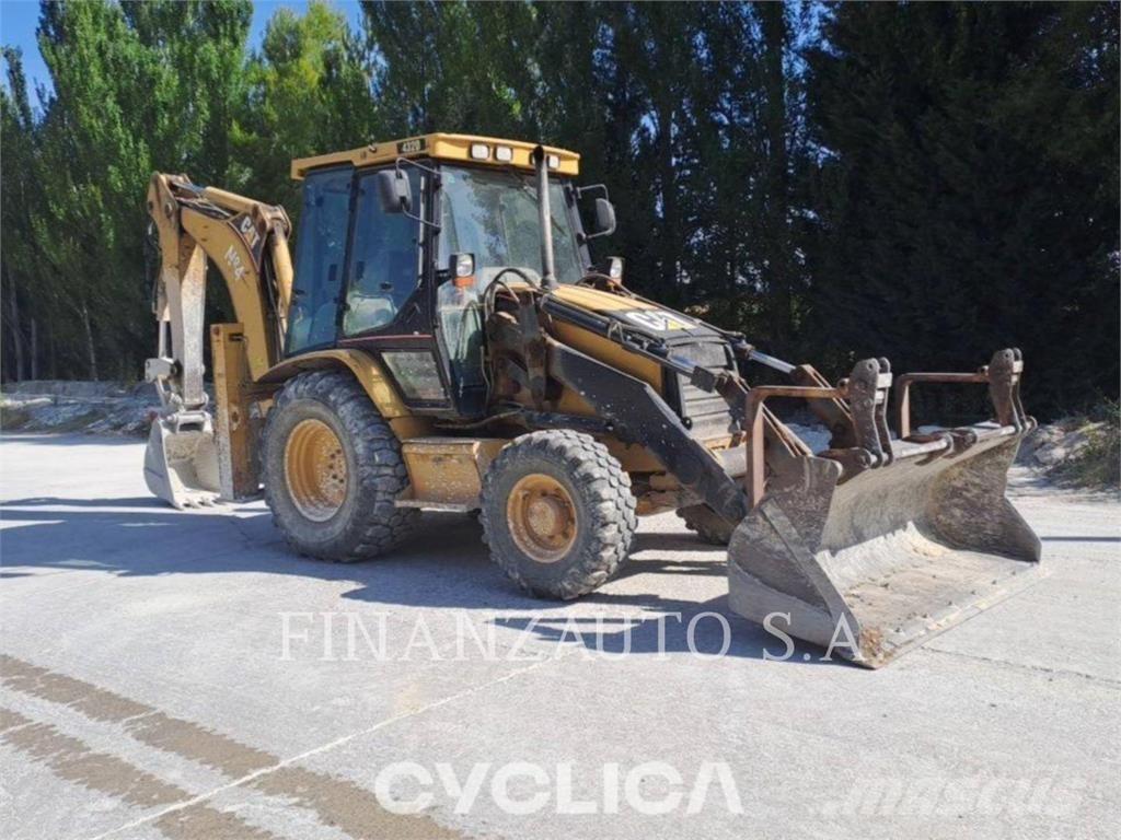 CAT 432DAA Retrocargadoras