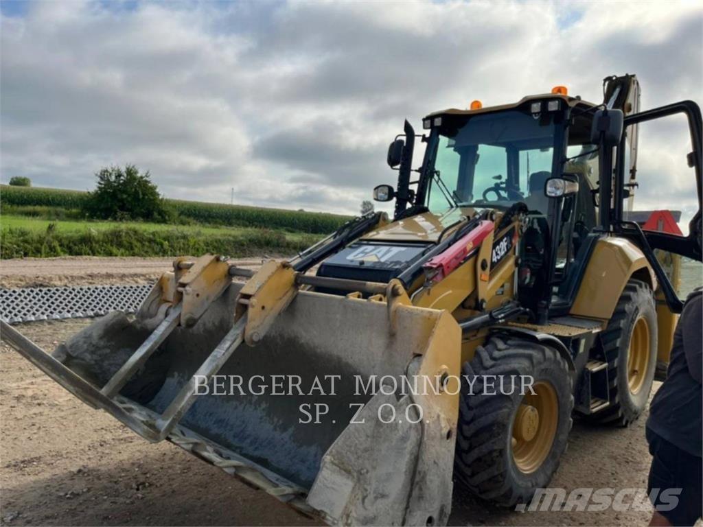 CAT 432F2 Retrocargadoras