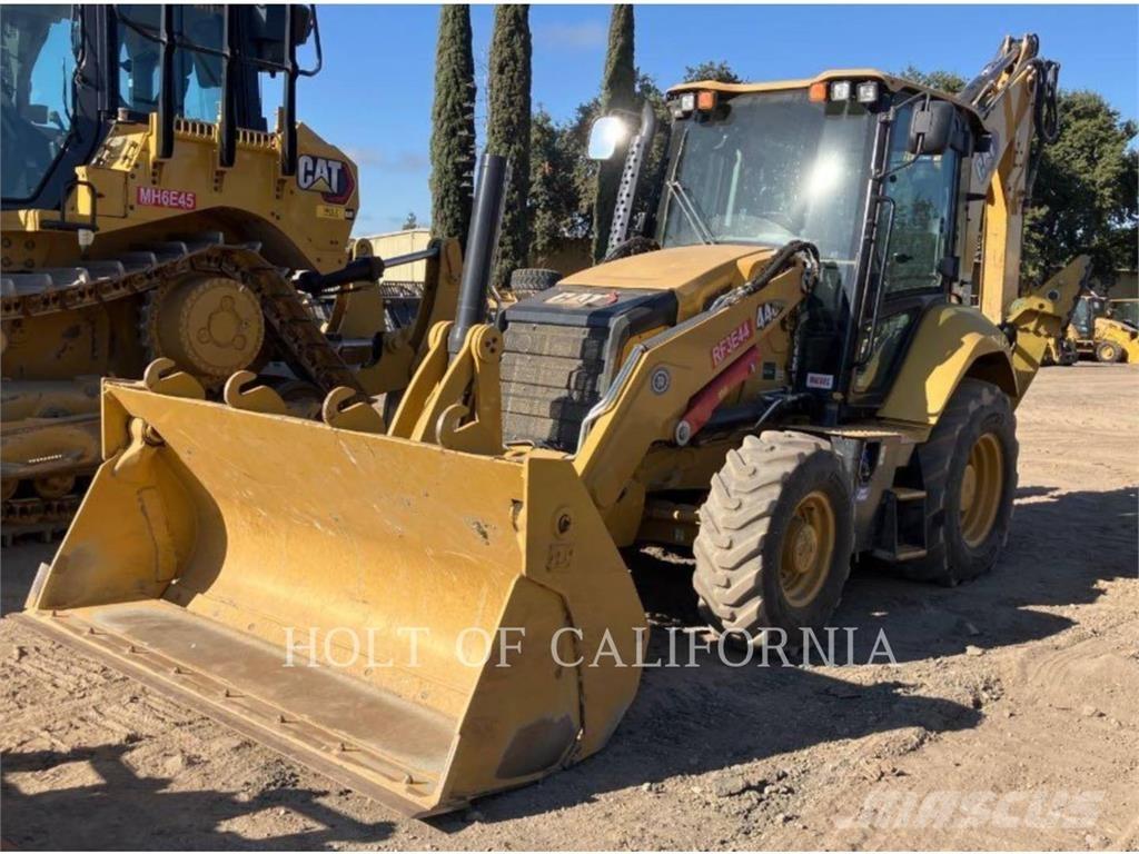 CAT 440-07 Retrocargadoras