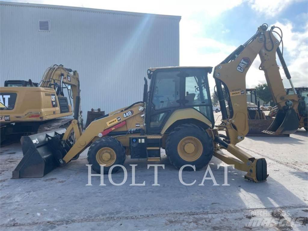 CAT 440 C4E Retrocargadoras