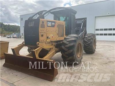 CAT 535D Arrastrador de troncos