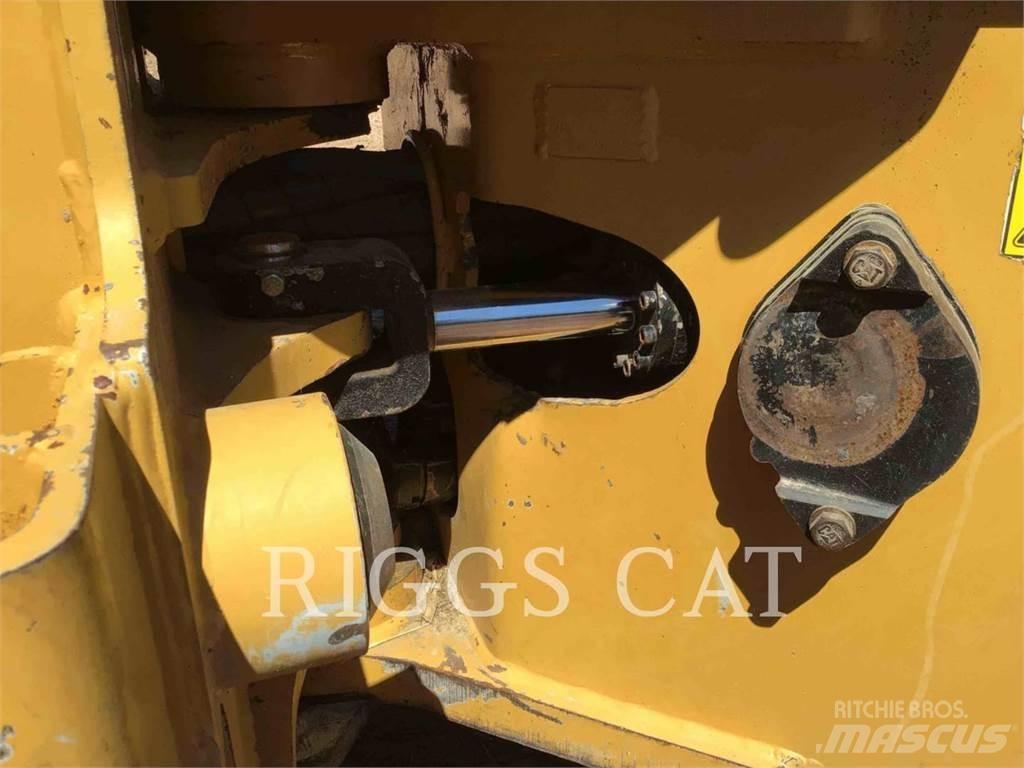 CAT 563C Talador apilador