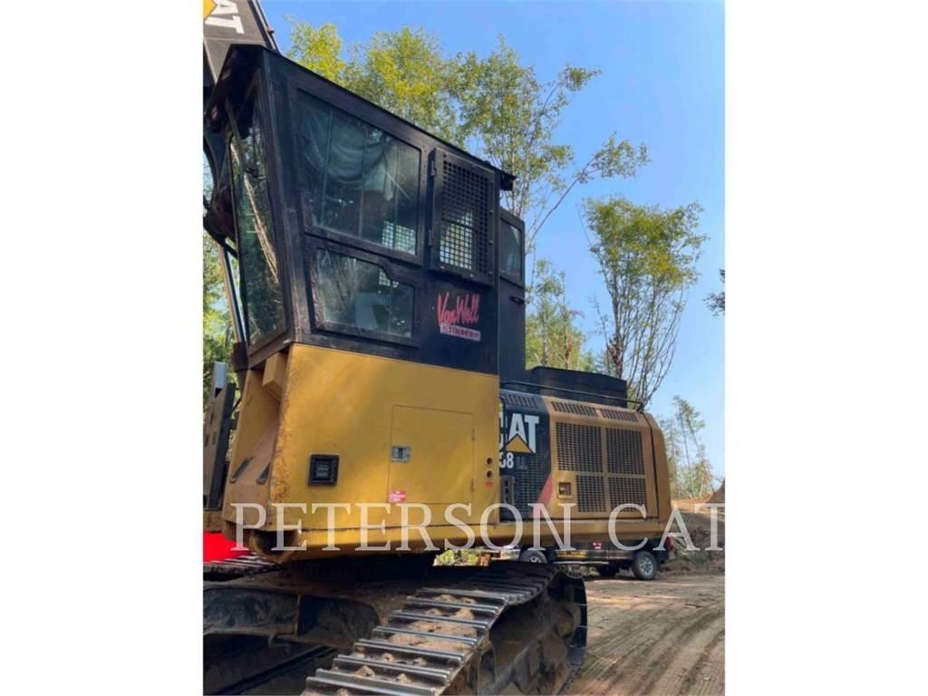 CAT 568 Tractor forestal