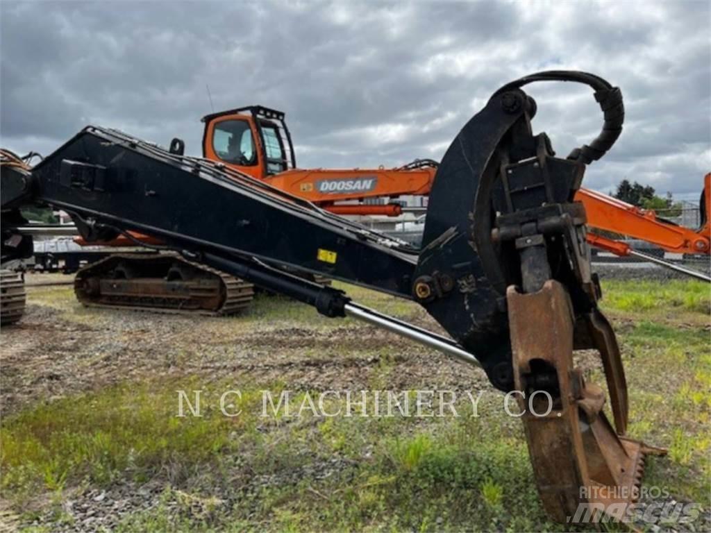 CAT 568FM LL Tractor forestal