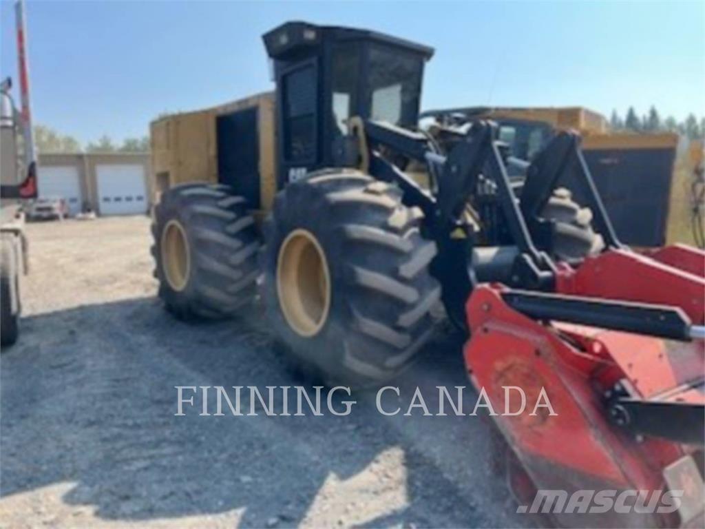 CAT 586C SPT Tractor forestal