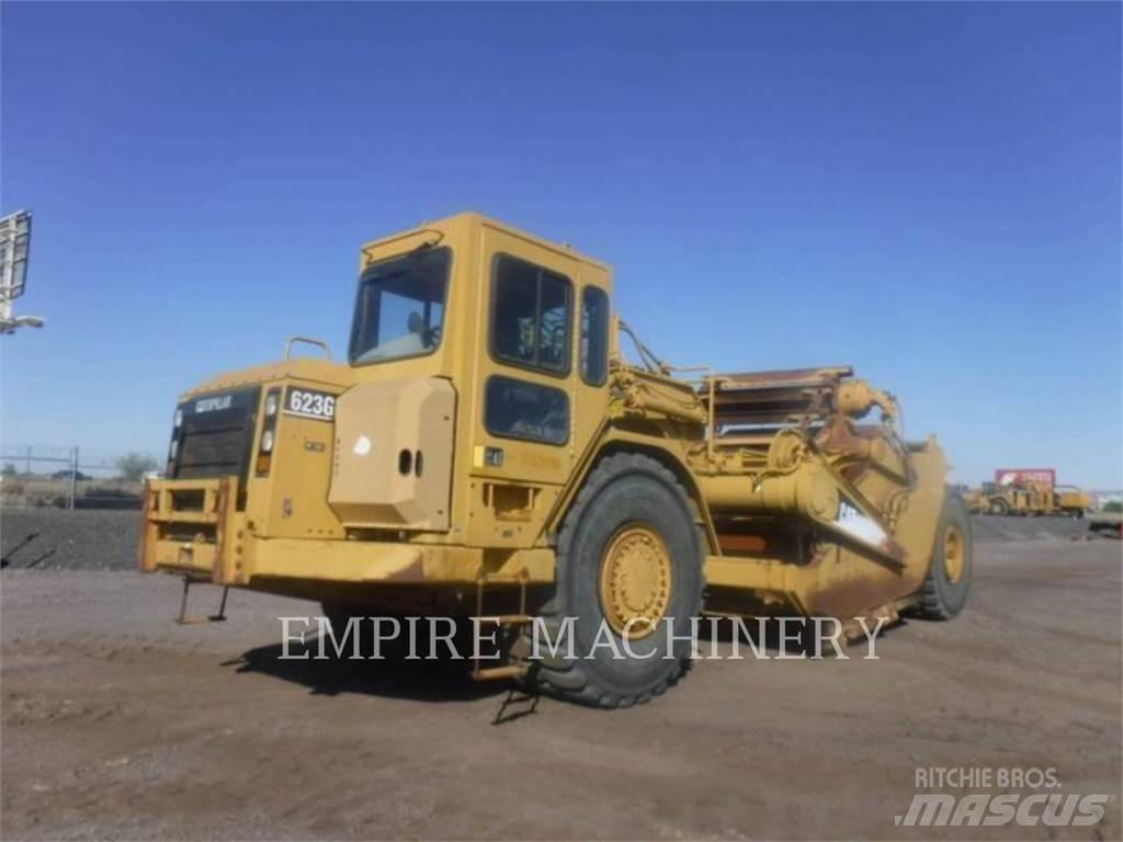 CAT 623G Raspadores