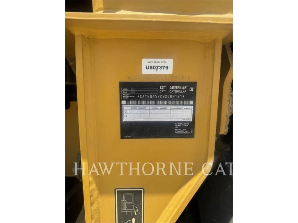 CAT 657 Raspadores