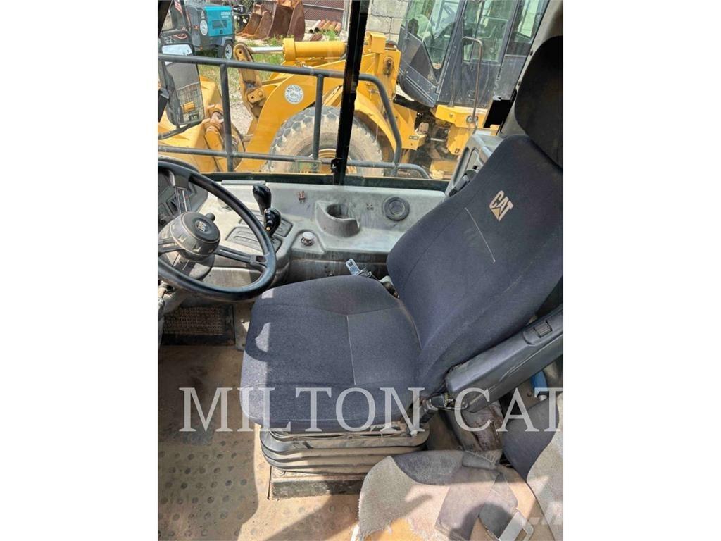 CAT 725 Dúmpers articulados
