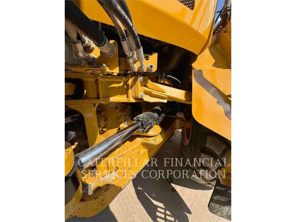 CAT 725-04 Dúmpers articulados