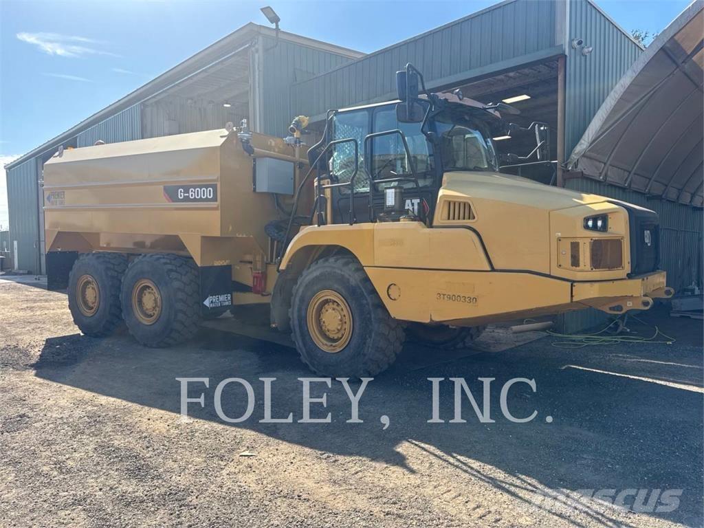 CAT 725-04 Camiones cisterna