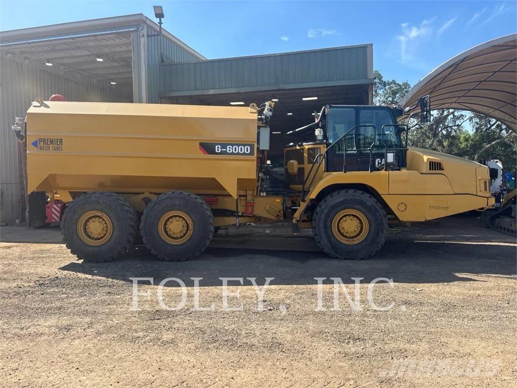 CAT 725-04 Camiones cisterna