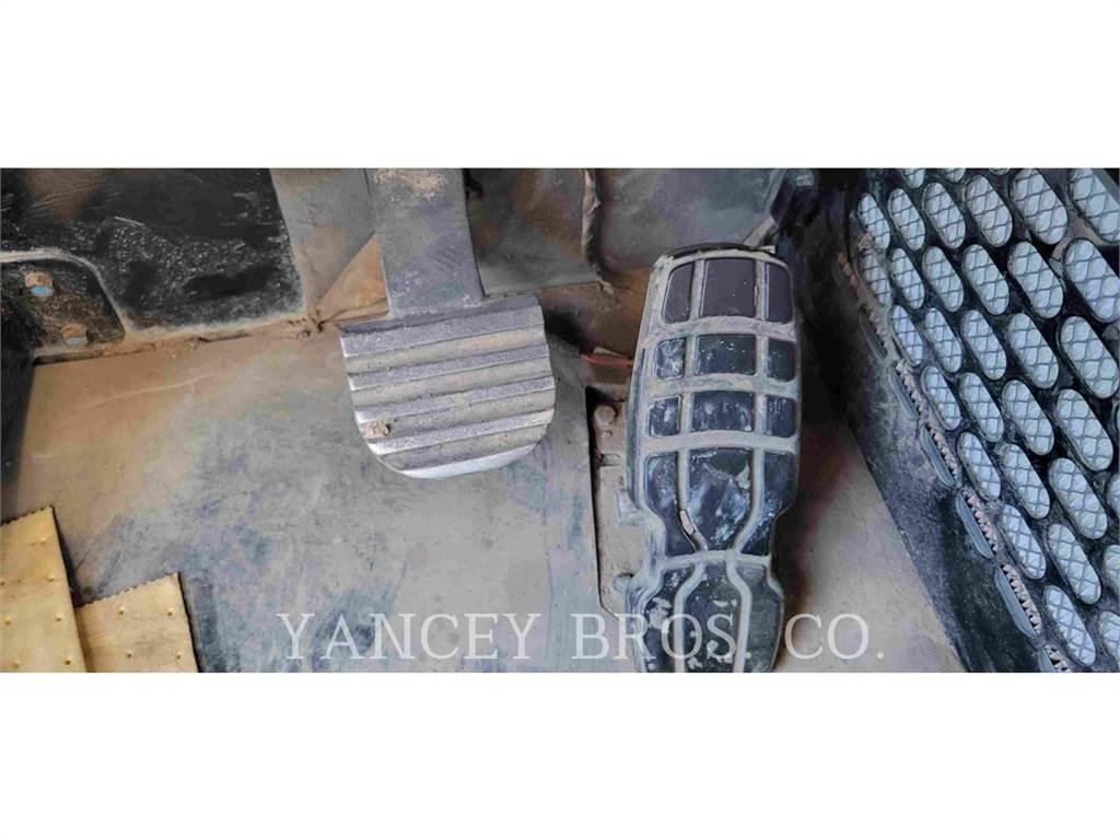 CAT 725 WT Dúmpers articulados