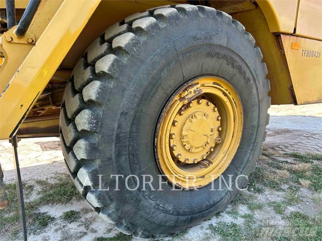 CAT 725C Dúmpers articulados