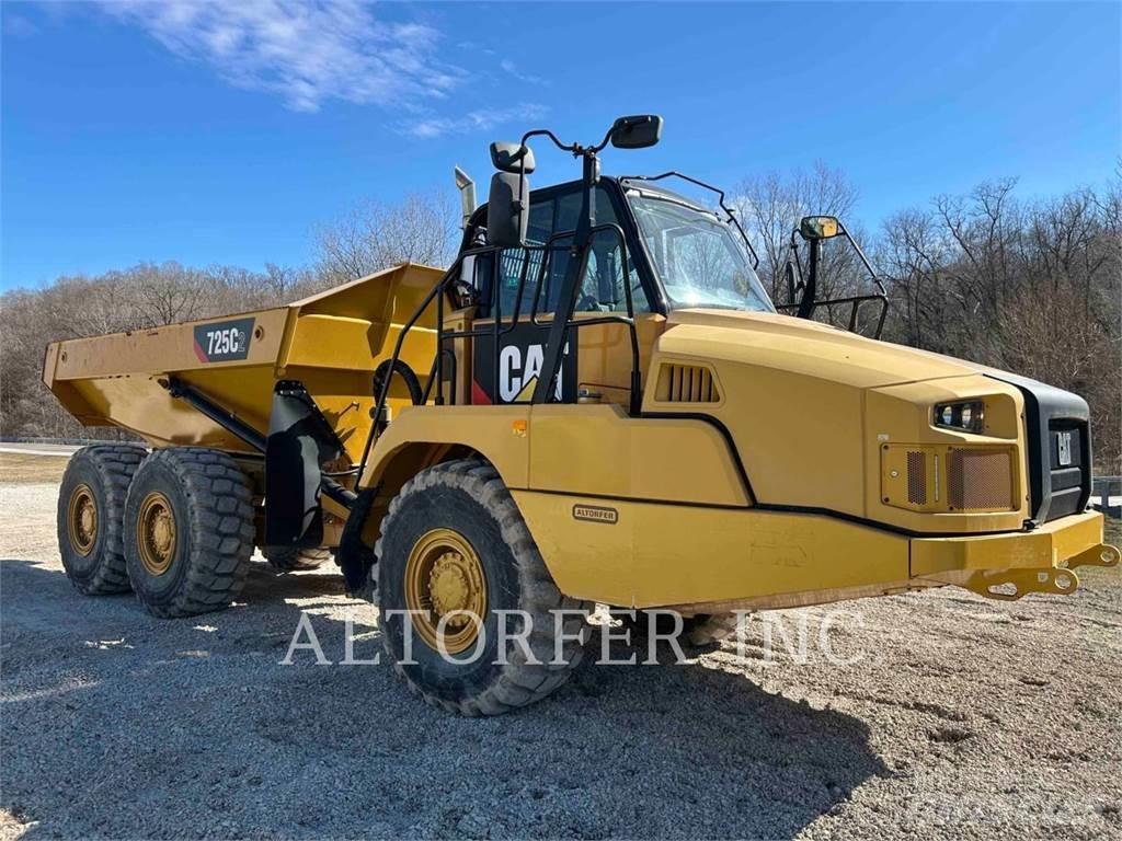 CAT 725C2 Dúmpers articulados