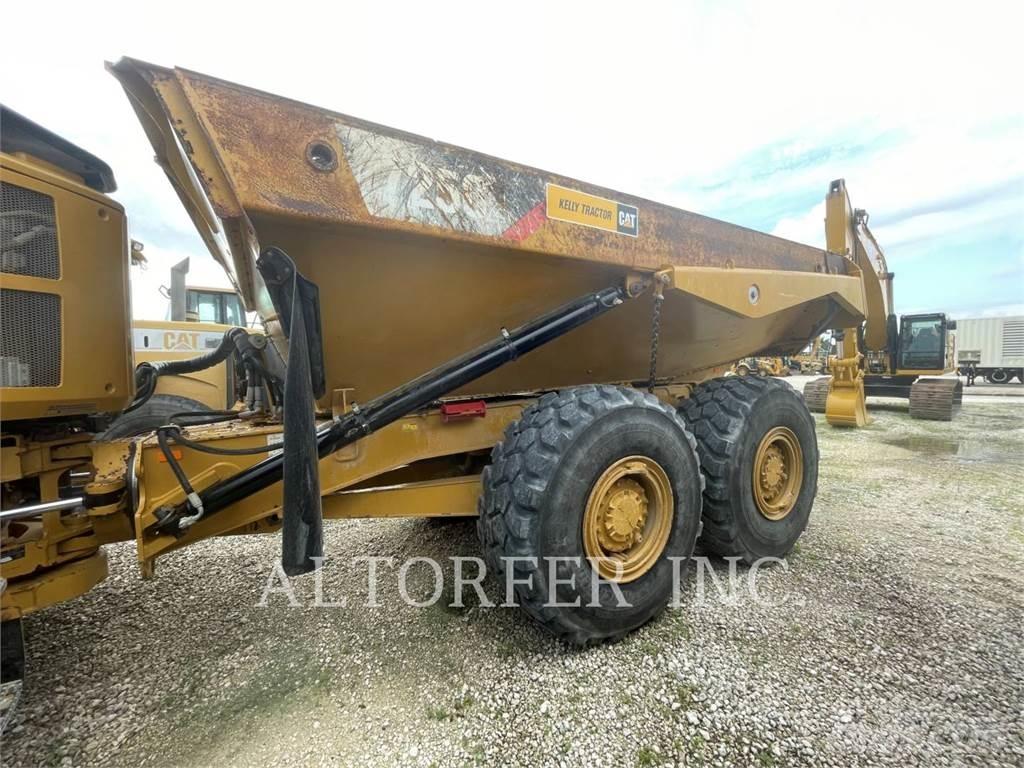 CAT 725C2 Dúmpers articulados