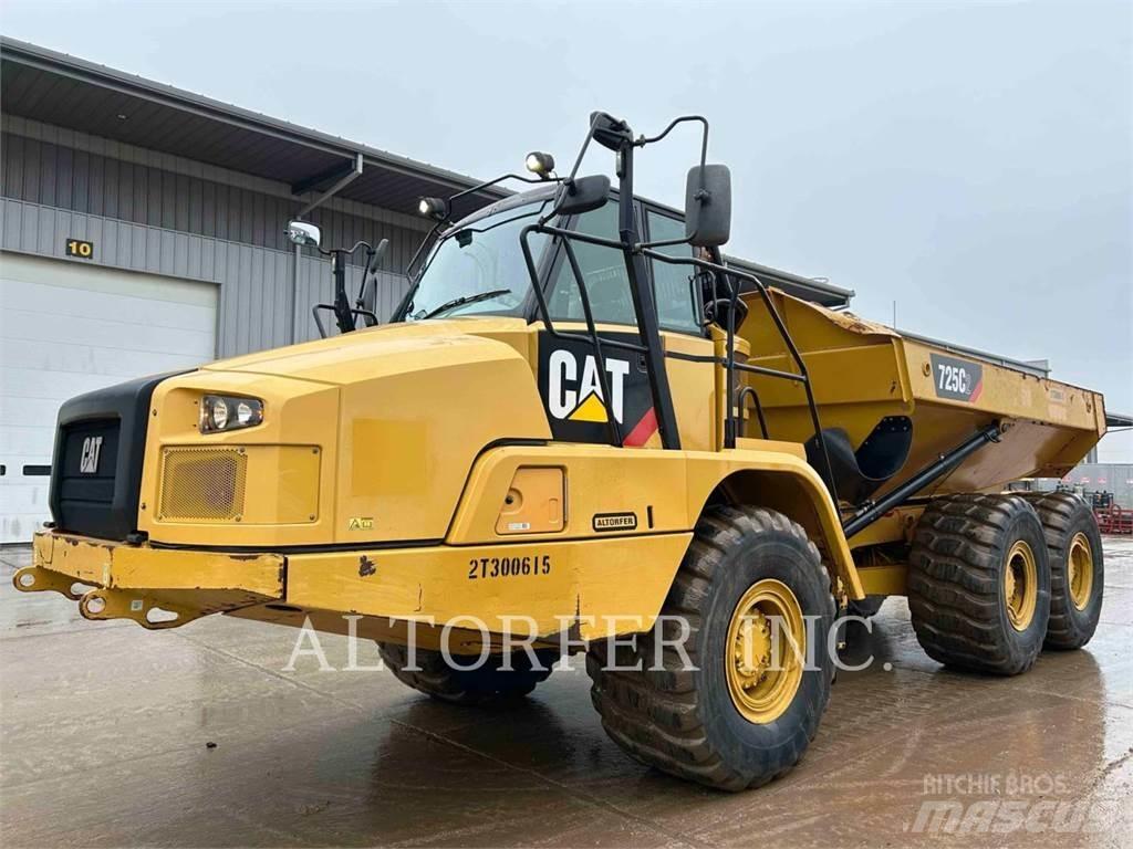 CAT 725C2 Dúmpers articulados