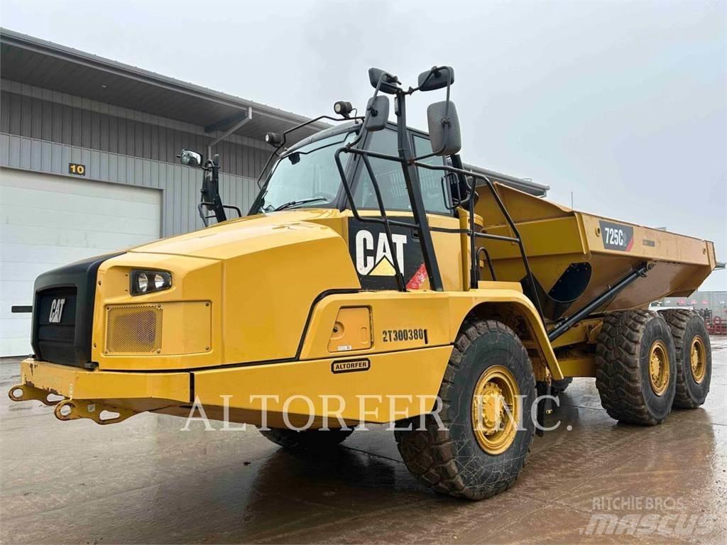 CAT 725C2 Dúmpers articulados