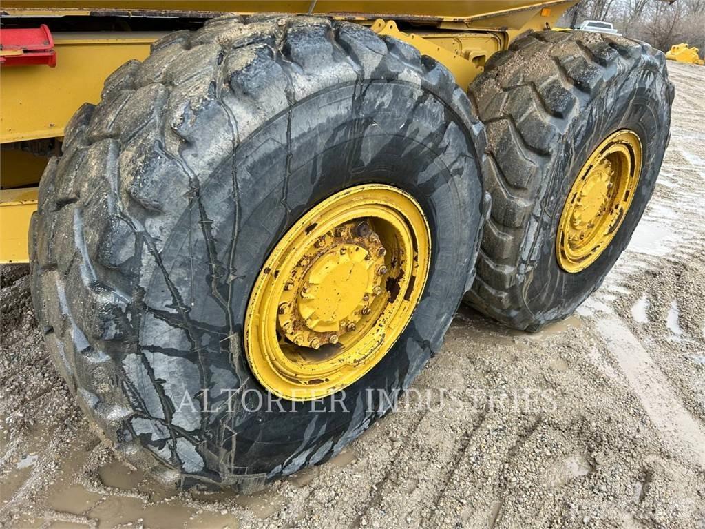 CAT 725C2 Dúmpers articulados