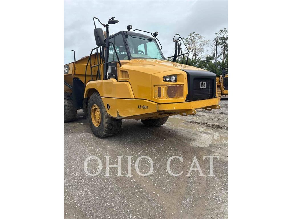 CAT 725C2 Dúmpers articulados