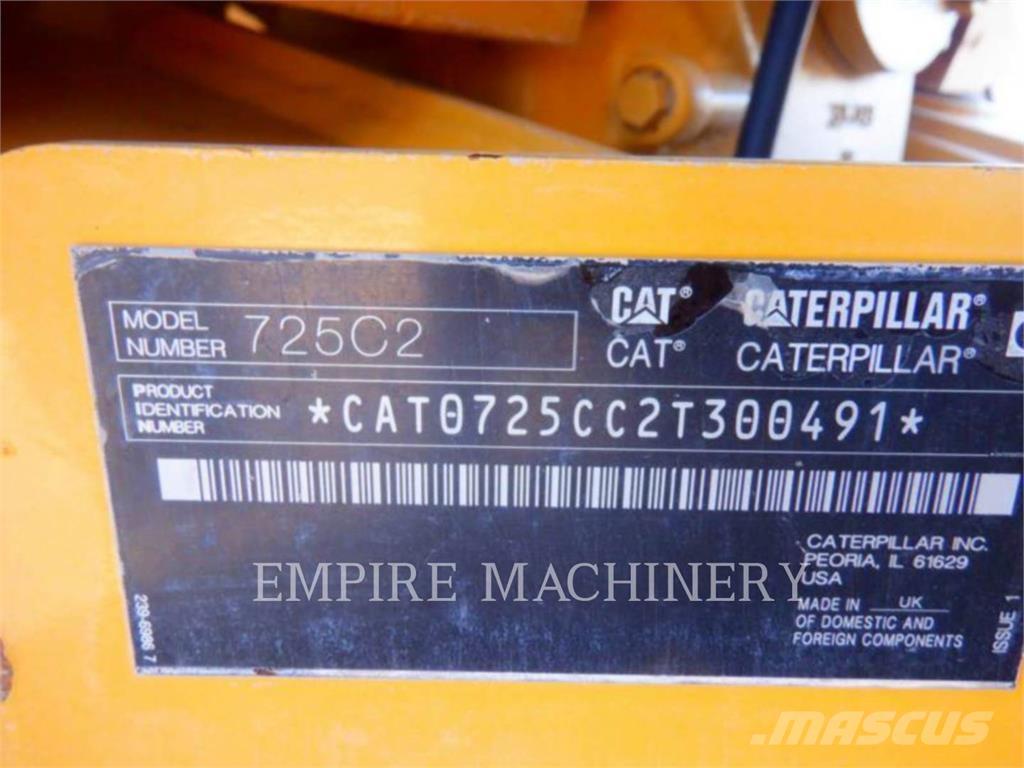 CAT 725C2 WT Camiones cisterna