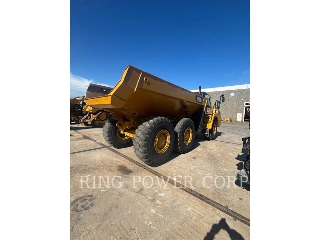 CAT 725C2TG Dúmpers articulados