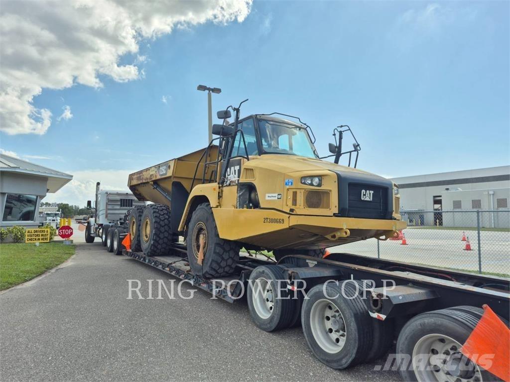 CAT 725C2TG Dúmpers articulados