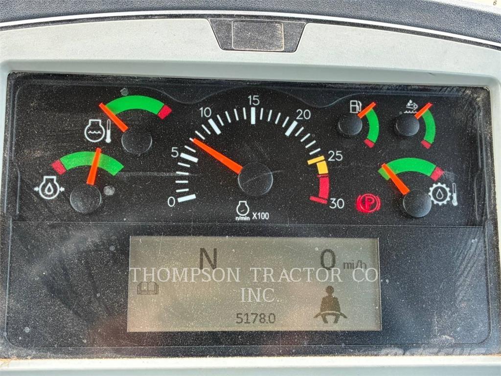 CAT 725WW Dúmpers articulados