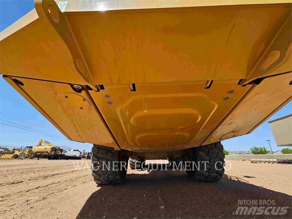 CAT 730 Dúmpers articulados