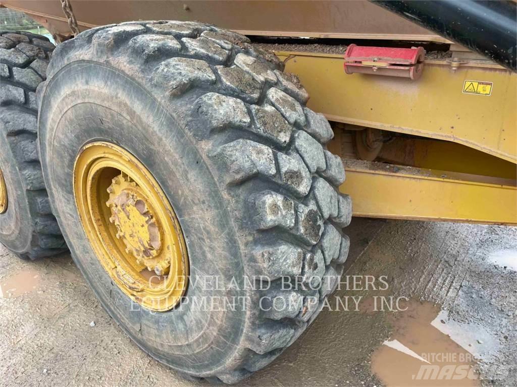 CAT 730 Dúmpers articulados