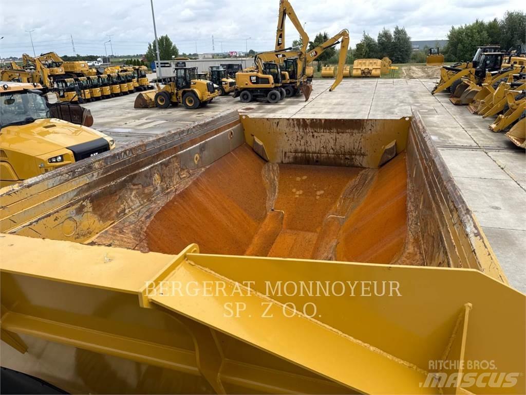 CAT 730 Dúmpers articulados