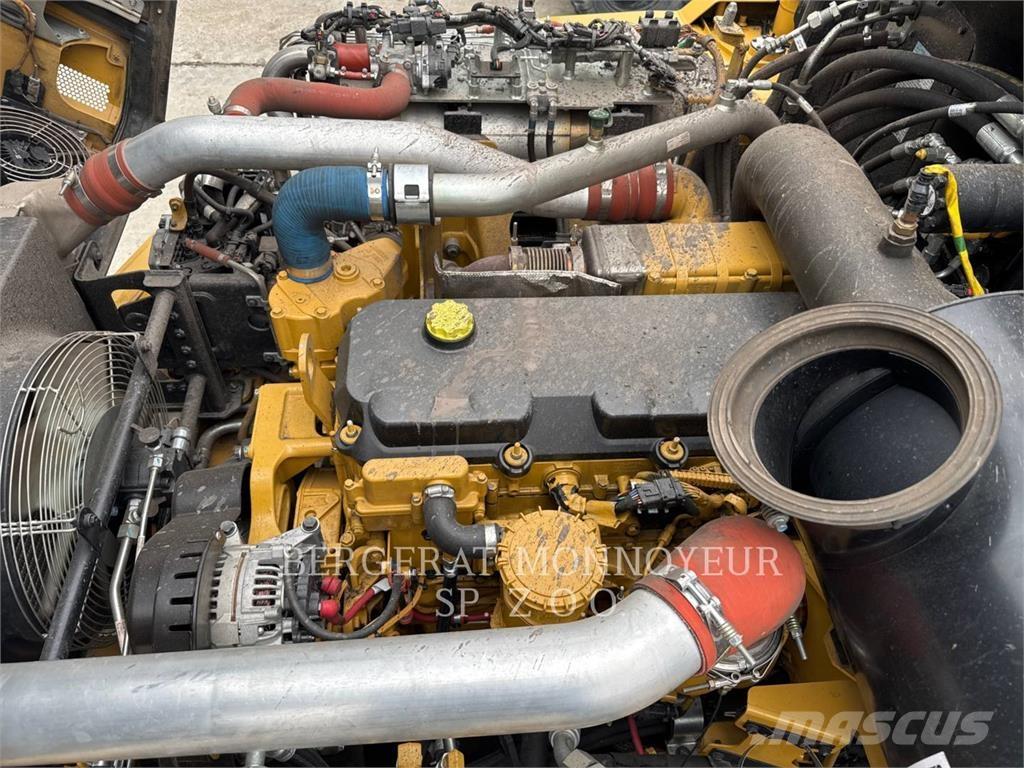 CAT 730 Dúmpers articulados