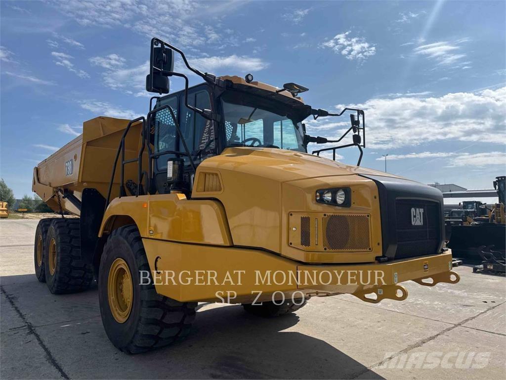 CAT 730 Dúmpers articulados