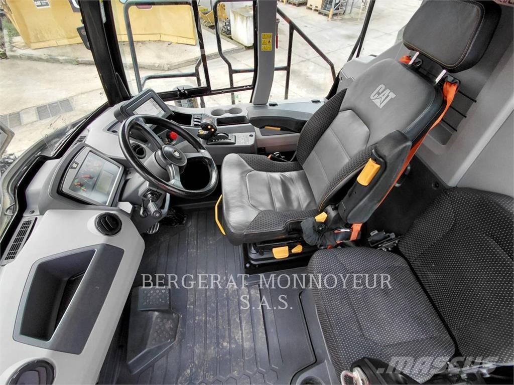 CAT 730 Dúmpers articulados