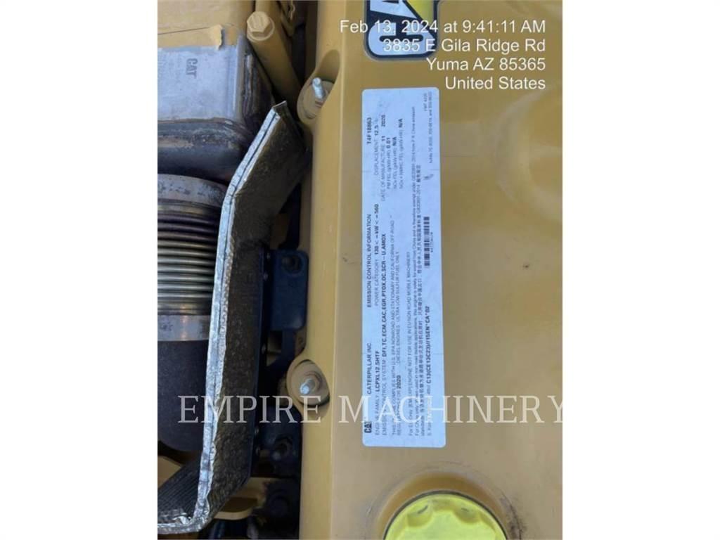 CAT 730-04 Dúmpers articulados