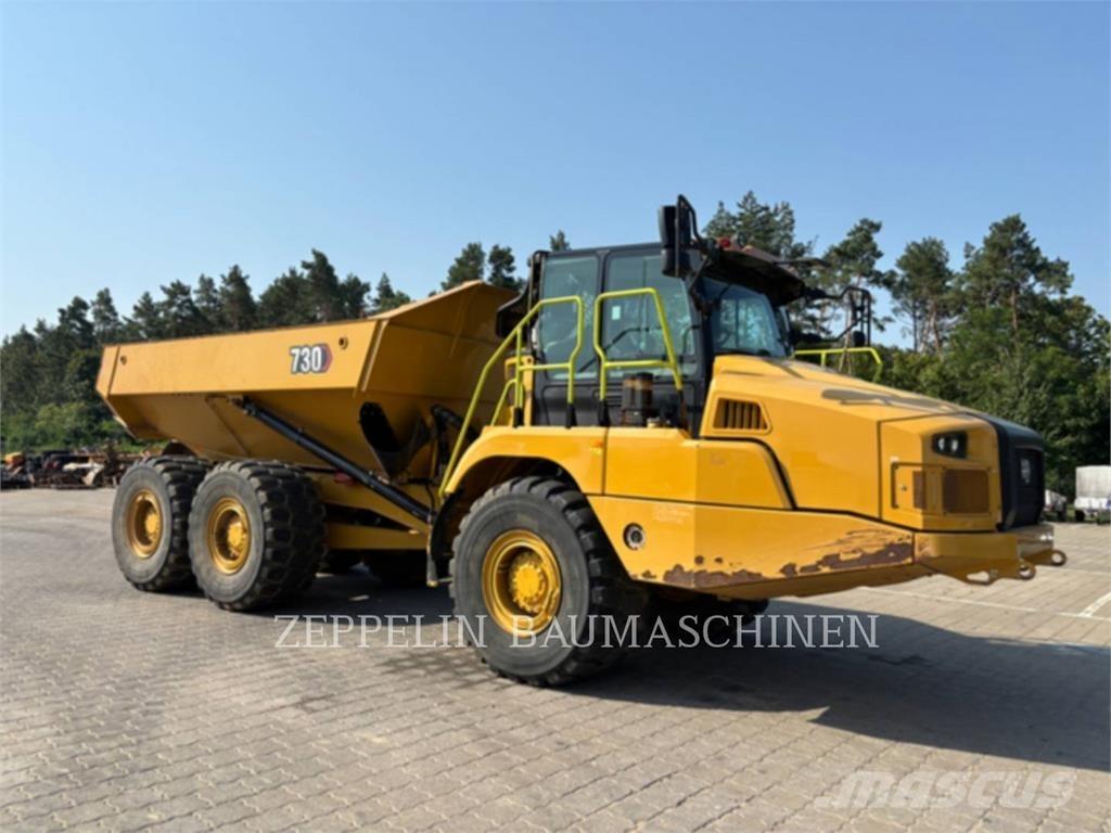 CAT 730-04A Dúmpers articulados