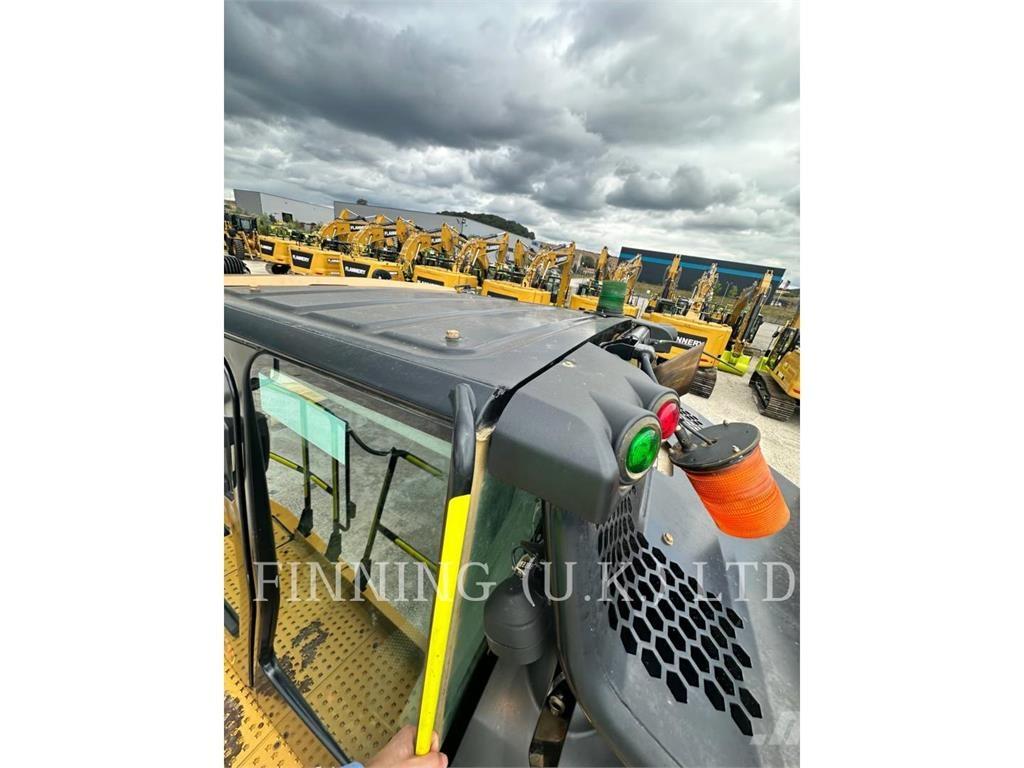 CAT 730-04A Dúmpers articulados