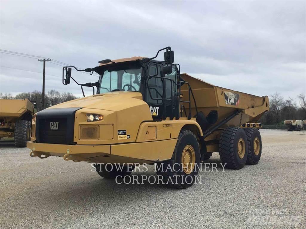 CAT 73004 Dúmpers articulados