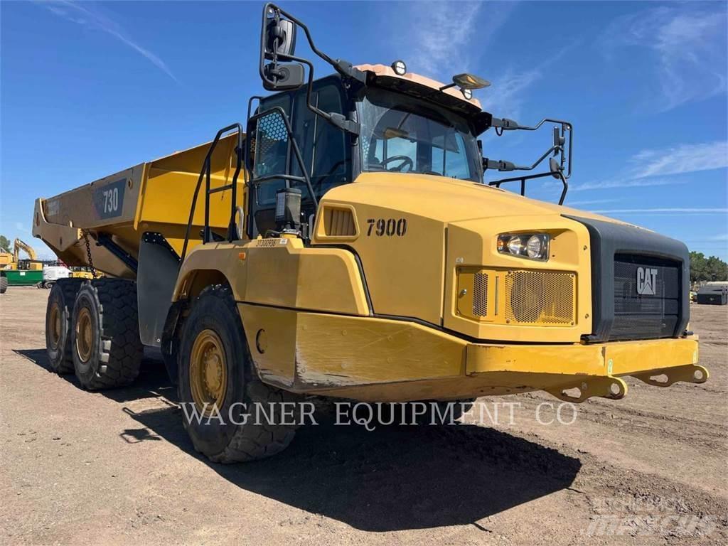 CAT 73004 Dúmpers articulados