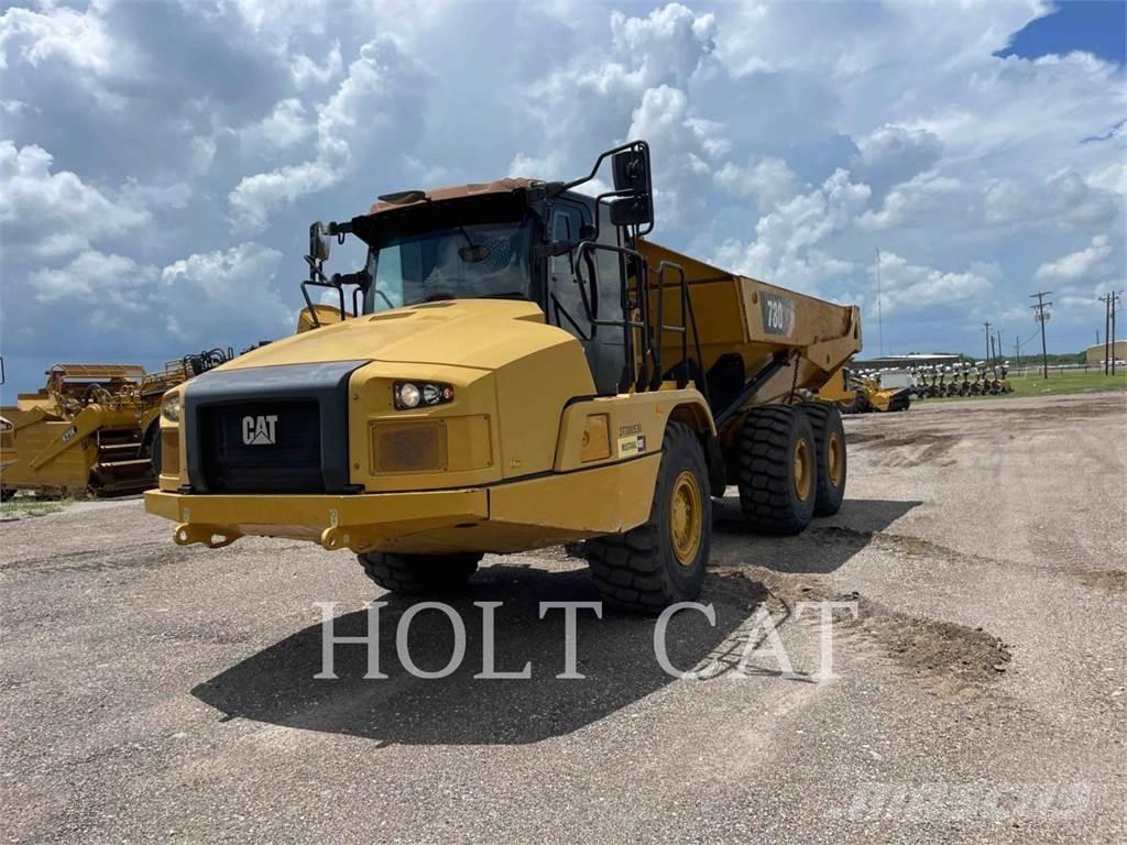 CAT 73004 Dúmpers articulados
